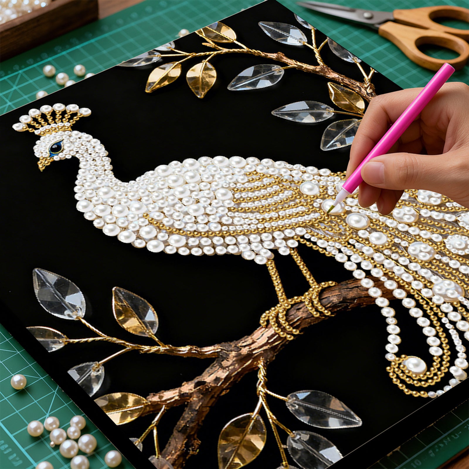 DIY Pearl Painting Peacock for Home Decor with Frame(25x25cm)