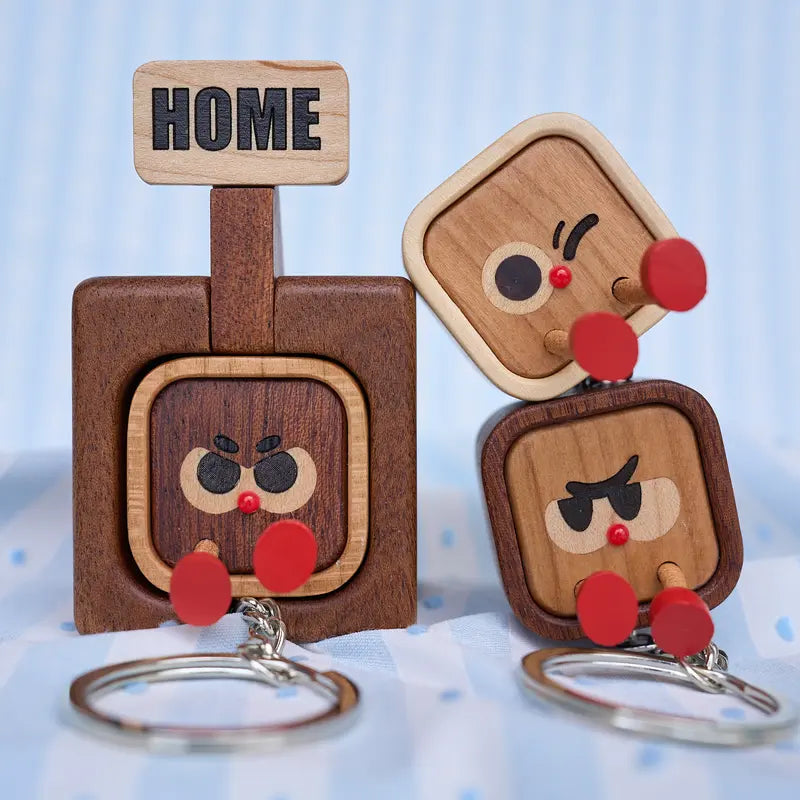 🔥Hot Selling:Creative Wooden Key Hooks with Funny Facial Expressions - Functional & Stylish Key